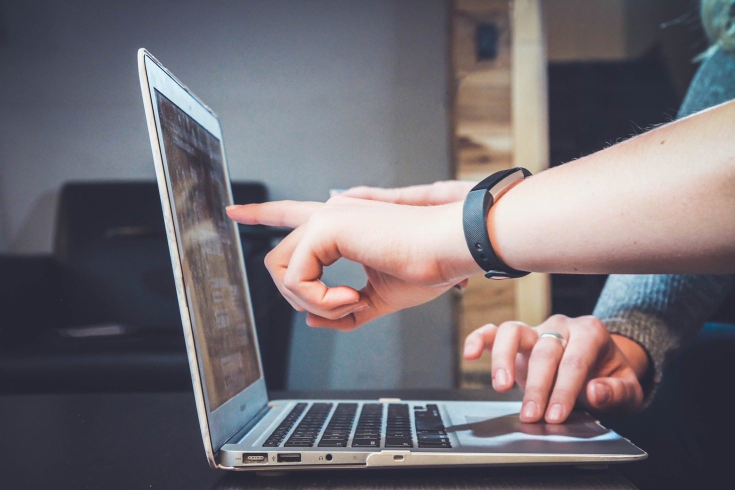 Estrategias para implementar tecnología eficiente en tu empresa